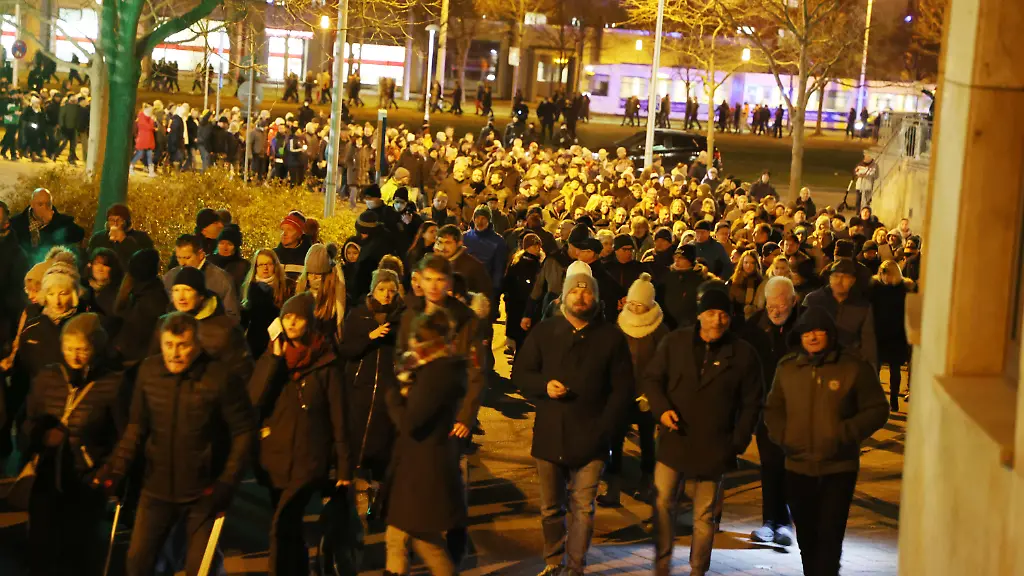 0181307ad995ee85f5e7e156055ecdea