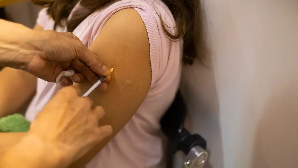 bb43ea874408f097e04fb013581eb174