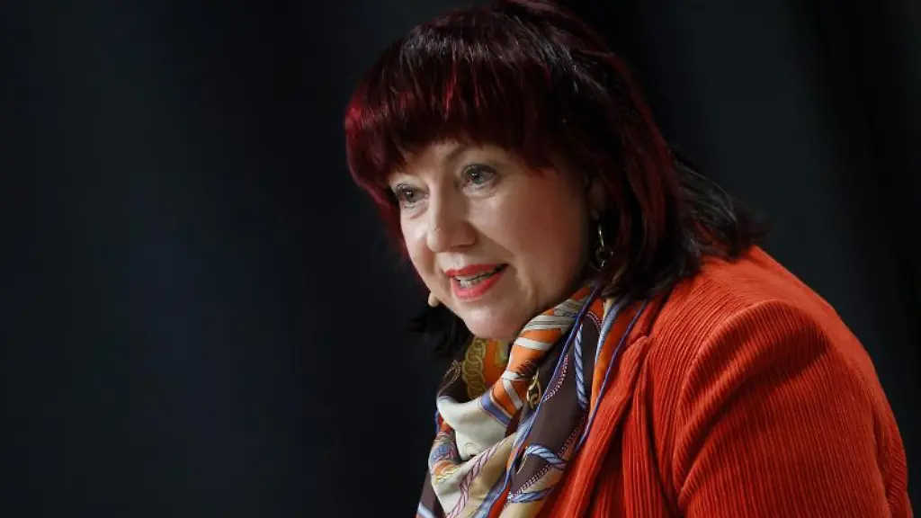 Astrid-Sabine-Busse-bei-der-Vorstellung-der-zukuenftigen-Senatorinnen-und-Senatoren-der-SPD