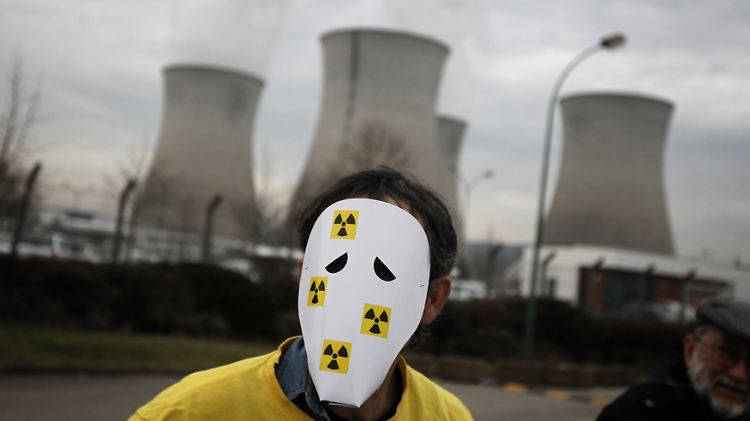 Selbst in Frankreich mehren sich die atomkritischen Stimmen.