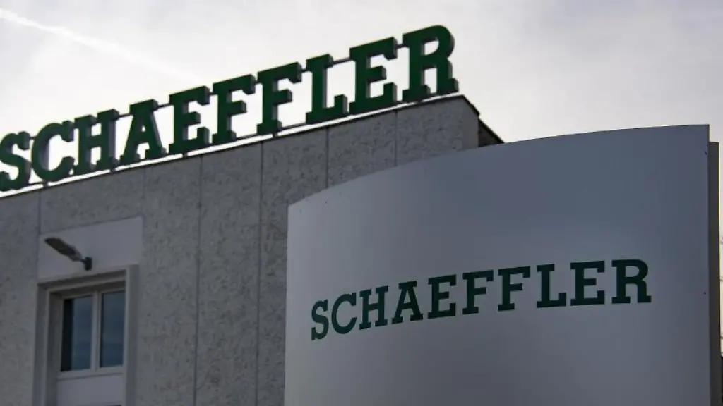 Blick-auf-das-Schaeffler-Werk