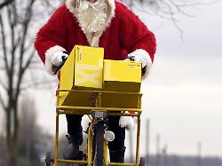 Abgabefristen beachten : Weihnachtspost: So kommen Sendungen sicher und pünktlich an