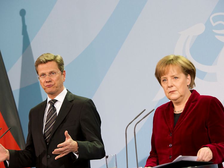 Westerwelle und Merkel hatten sich gegen eine Flugverbotszone ausgesprochen.