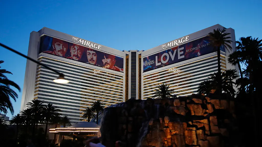 0b354f022624b8a9c4e1cd2b014ec71d