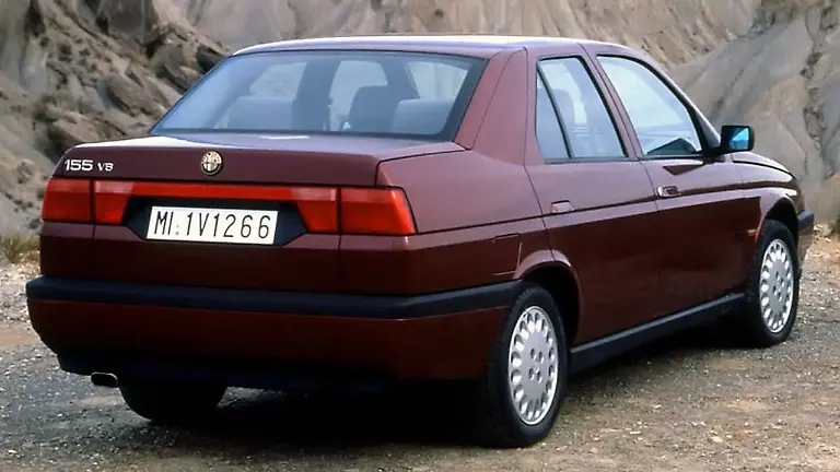 alfa-romeo-155-le-foto-storiche