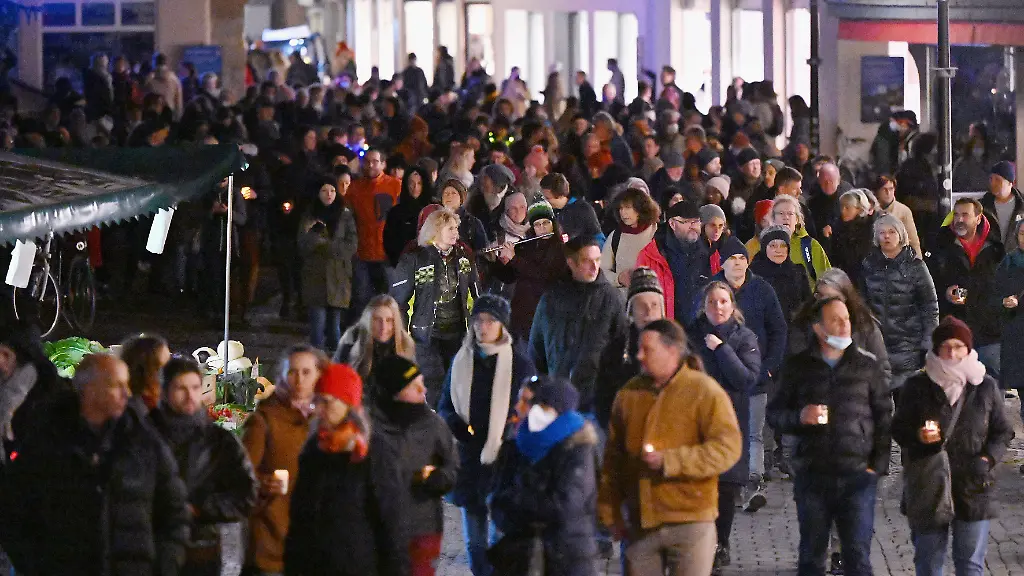 59462cb8e55d4577ebc59ba187afbe44