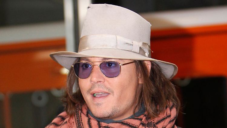 Der Hut steht ihm gut: Johnny Depp.