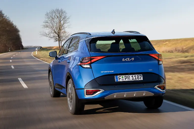 Kia-Sportage-bl-2021-HI