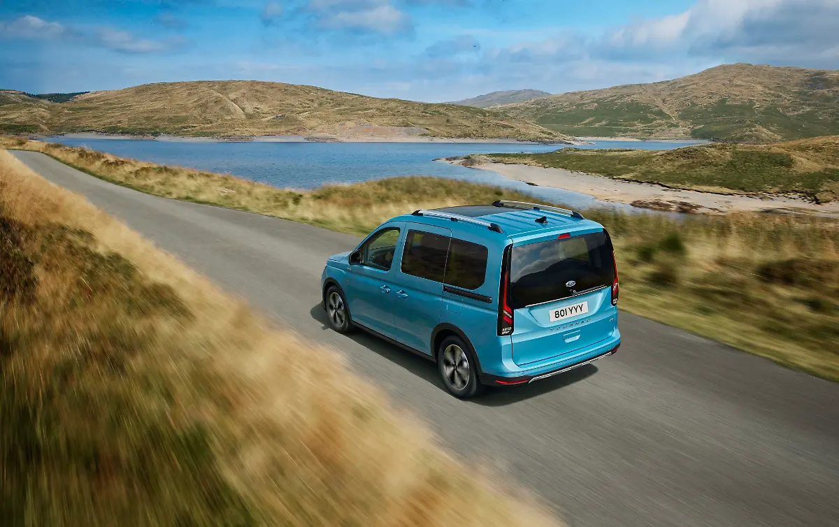 2021-FORD-TOURNEOCONNECT-ACTIVE-13a