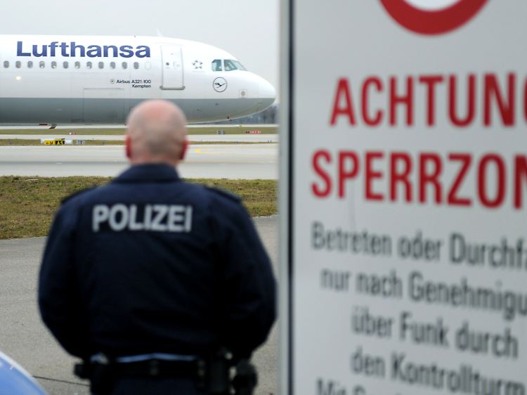 Die Lufthansa lässt aus Japan ankommende Flüge seit 12. März auf Radioaktivität überprüfen.
