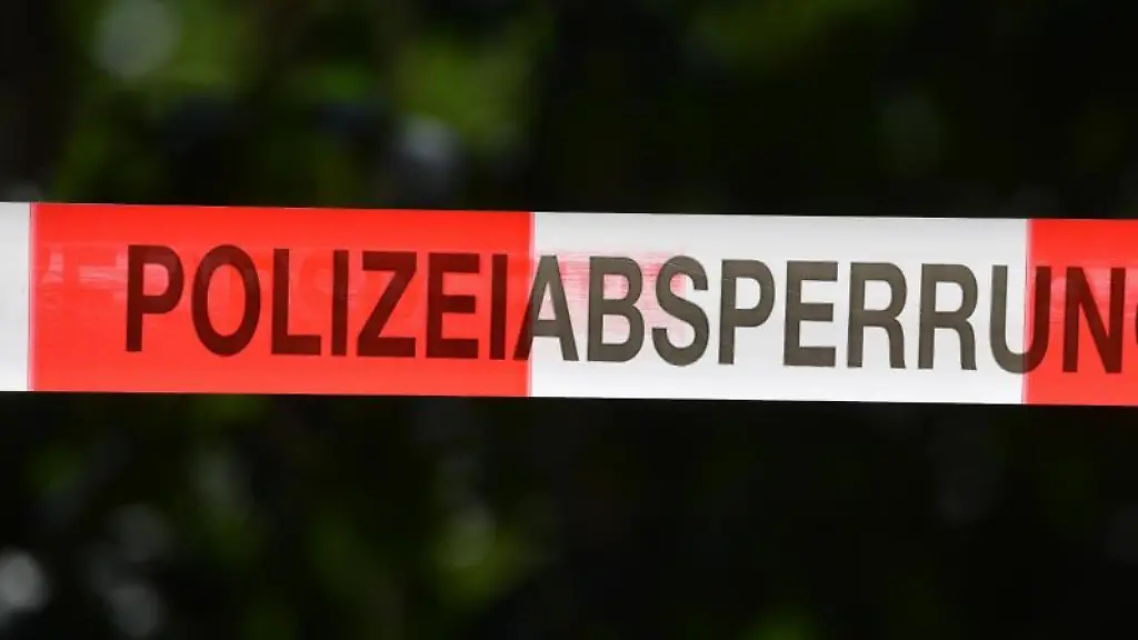 Absperrband-der-Polizei