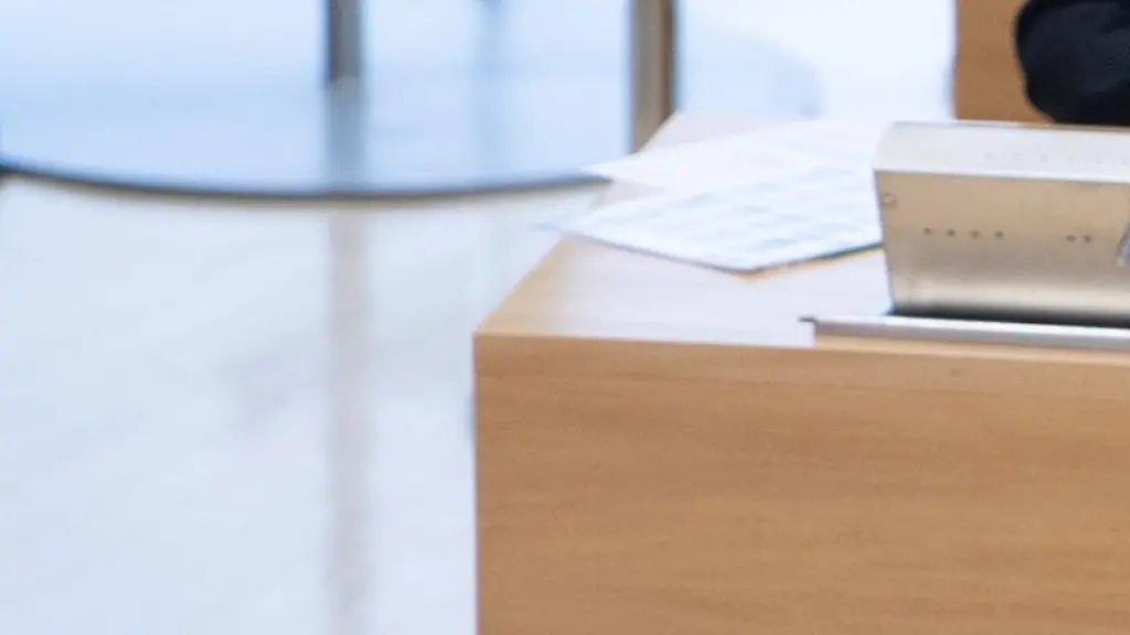 Michael-Kretschmer-CDU-Ministerpraesident-von-Sachsen-spricht-im-Plenum-zu-den-Abgeordneten