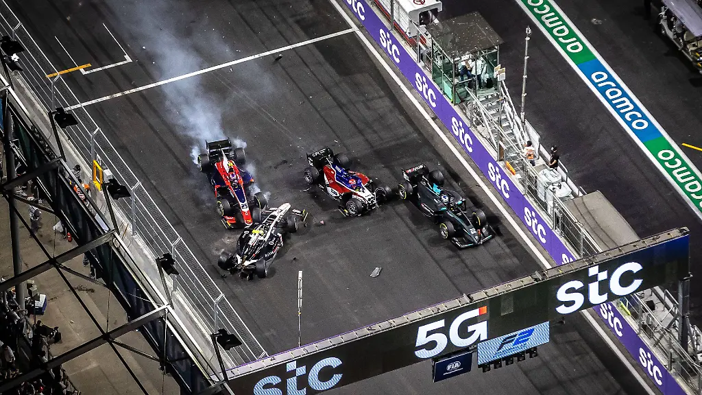 124d0de073de0a89dea4c6ae5372ce16