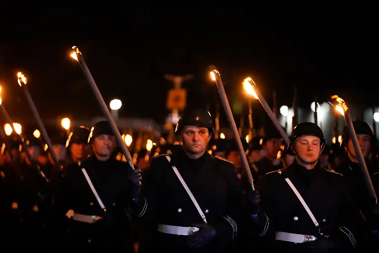 f0c8dc5b434d333a0d17fb7851ef2e6a