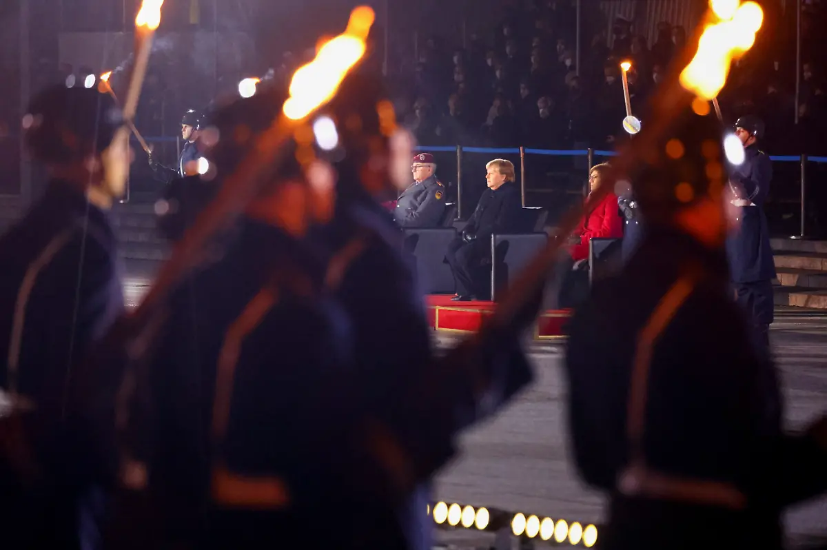 f927a3b00ea9459b1d06b5902e010bf7