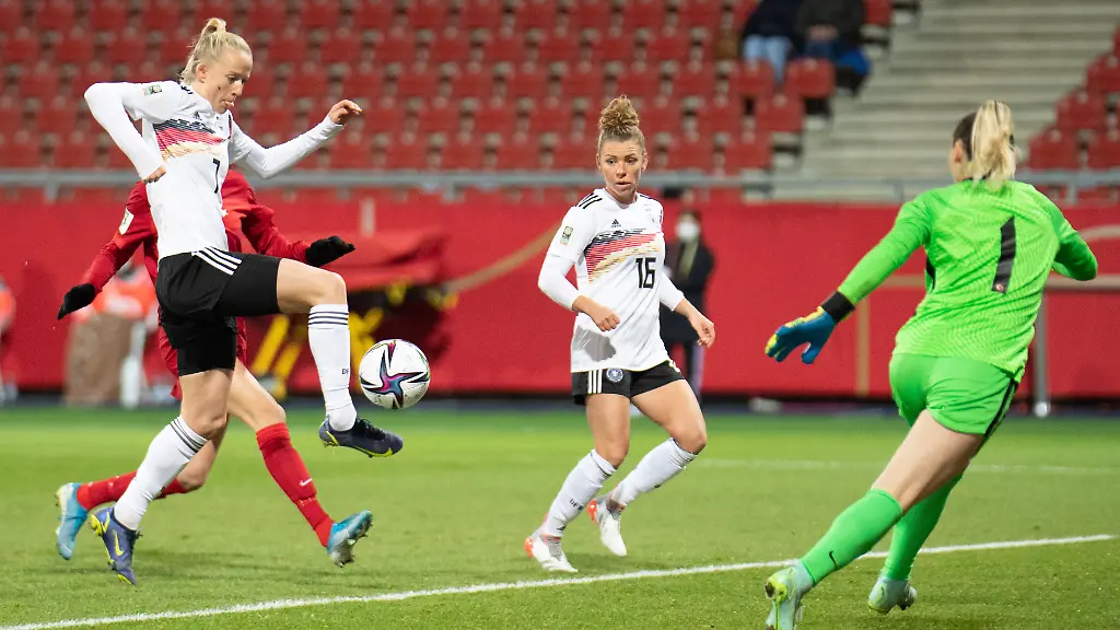 1cd72d3ca691f9f32d64aafa7b7a428b