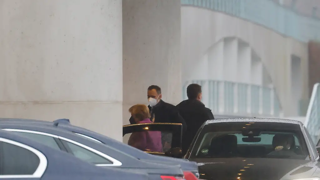 3a966ecbc21133d8c027b4dd13c022f8