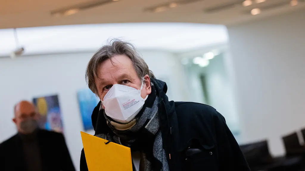 f1412738d0aeeaacc467dcffd1ad4235