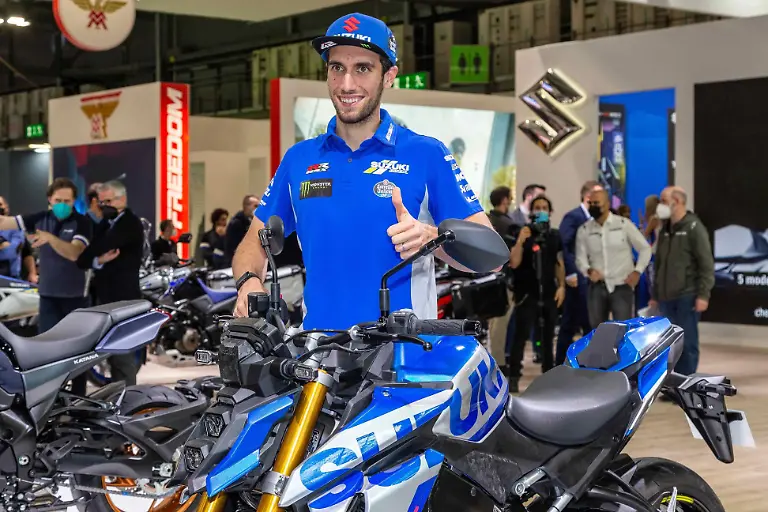 2021-eicma-show2