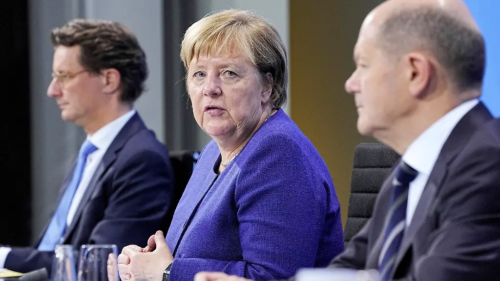 Merkel-habe-den-Ampel-Parteien-angeboten-die-Corona-Massnahmen-deutlich-zu-verschaerfen