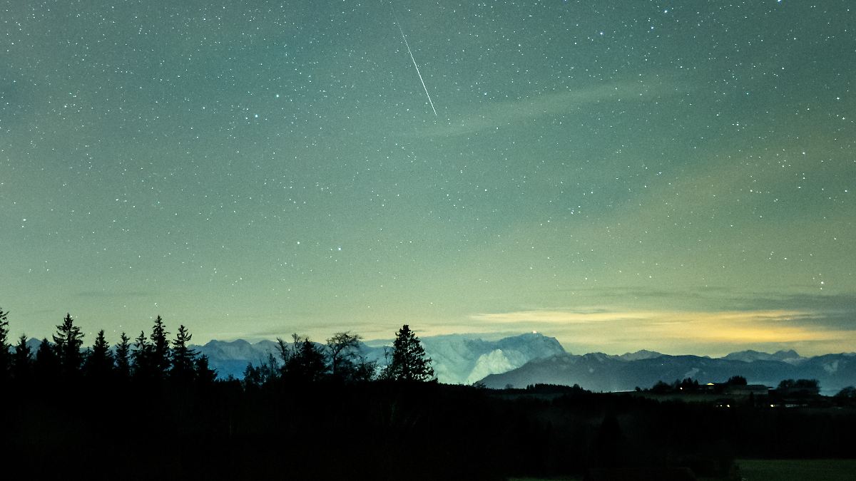 Der Himmel im Dezember: Sternschnuppenregen erreicht Höhepunkt - ntv.de