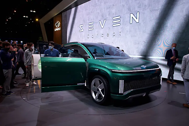 Hyundai-Seven-Concept-1