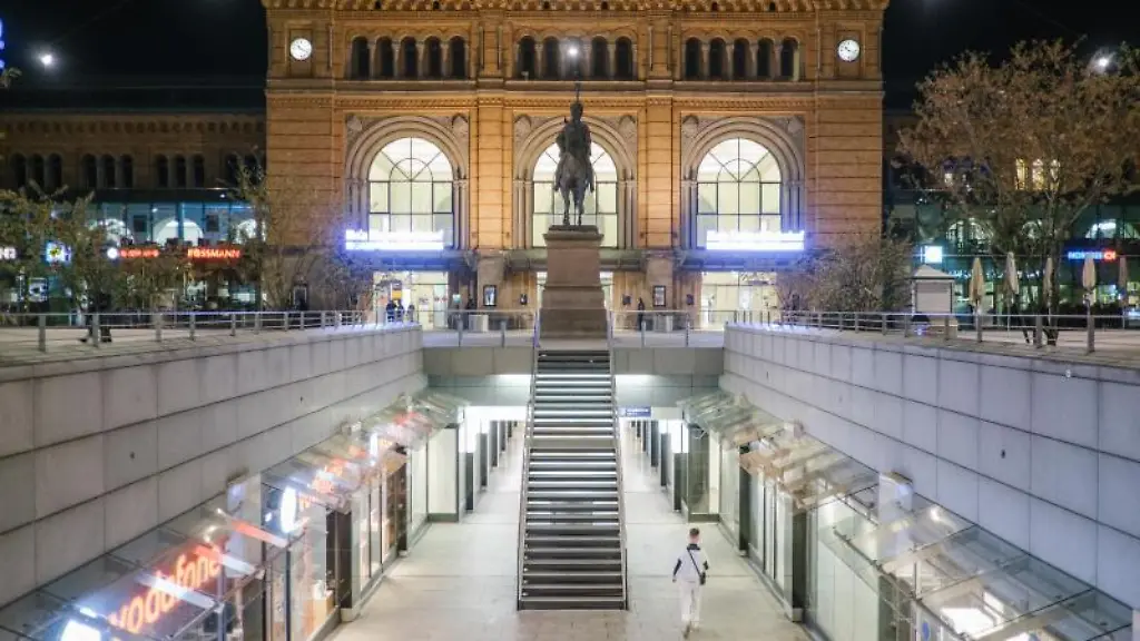 Der-Hauptbahnhof-in-Hannover