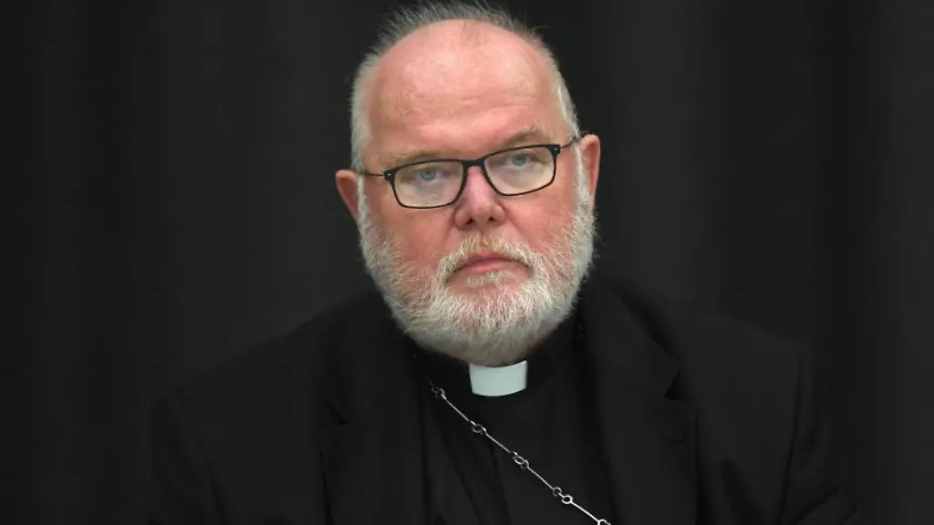 Der-Erzbischof-von-Muenchen-und-Freising-Kardinal-Reinhard-Marx