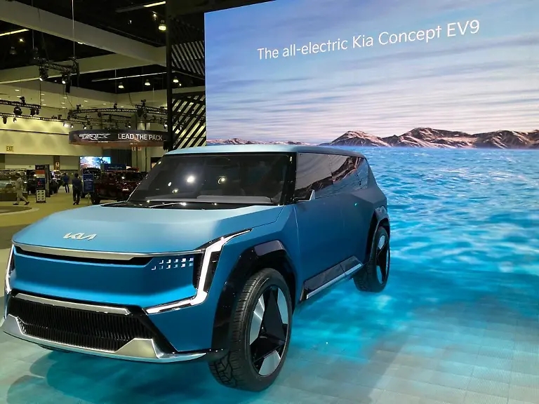 PHOTO-2021-11-17-23-30-01-2