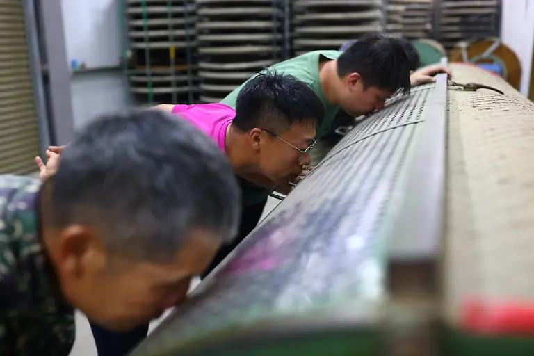 2021-10-13T230207Z-322031363-RC2PJP95R2MG-RTRMADP-3-CLIMATE-CHANGE-TAIWAN-TEA