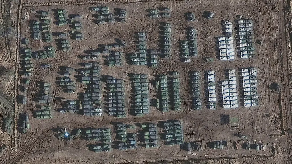 2021-11-02T070857Z-748236774-RC2PLQ92W5QP-RTRMADP-3-RUSSIA-SECURITY