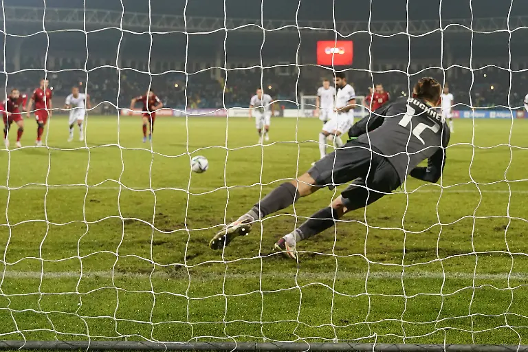 9f13b0f1cfac4983c1974c0066e24ee4