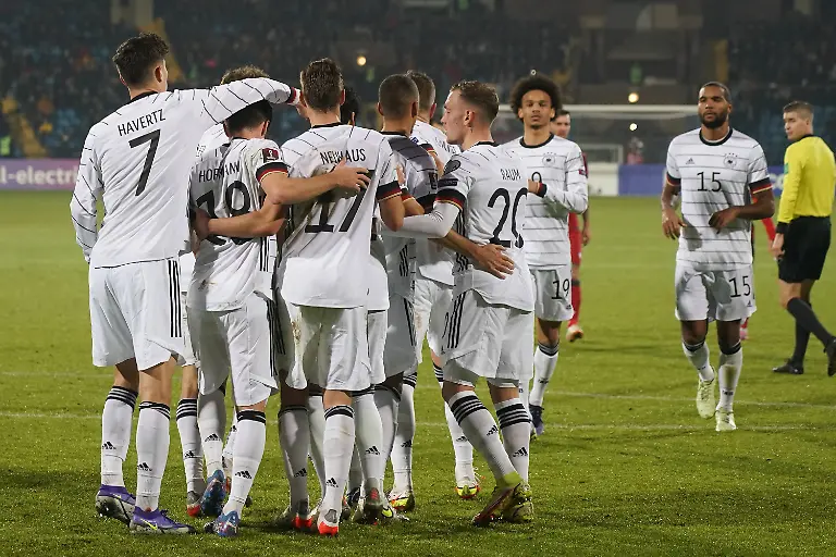 7b100a48ed9b5c191d6c882d9dea9bff