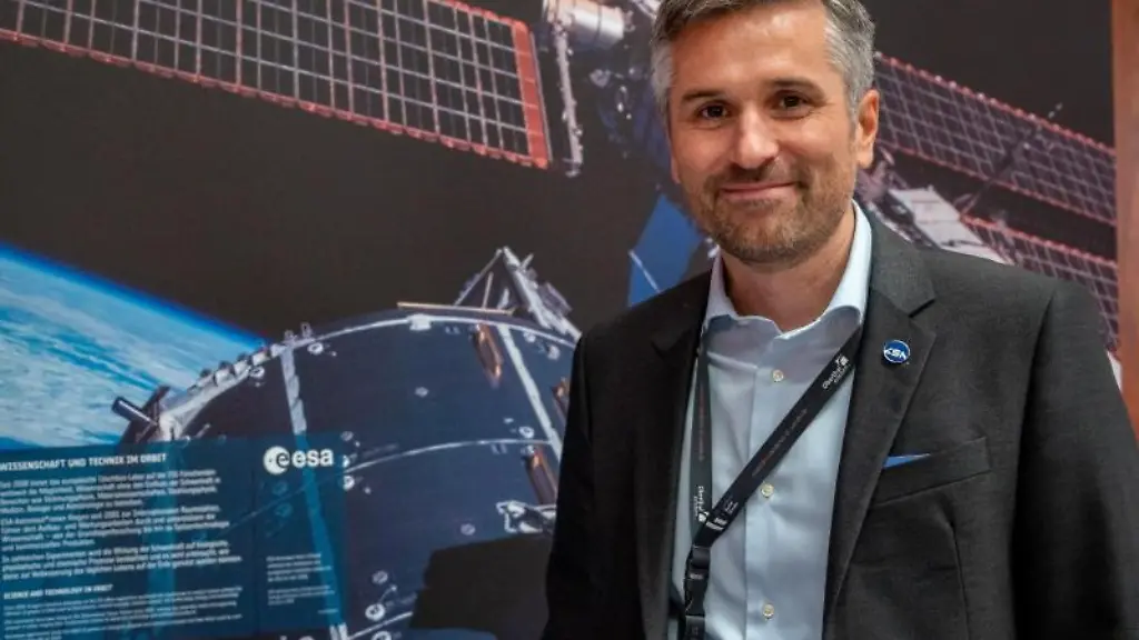 Mathias-Link-Direktor-der-Luxemburger-Raumfahrtagentur-LSA-laechelt