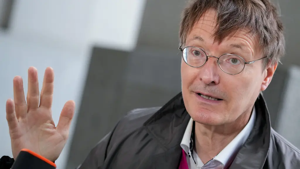 c15970603e0bdc45a4968a1e6208f821