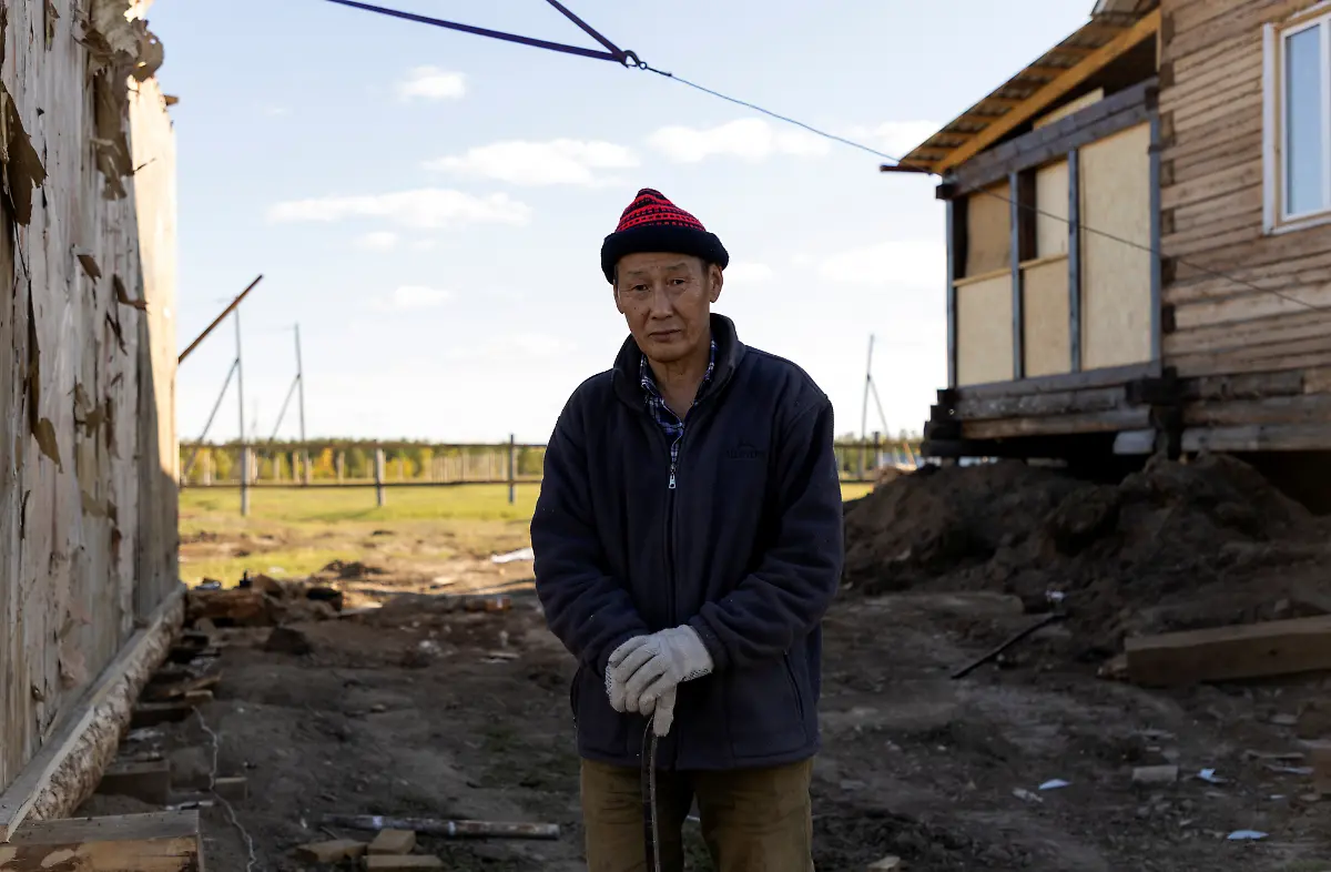 Yegor-Dyachkovsky-Land-verformt-sich