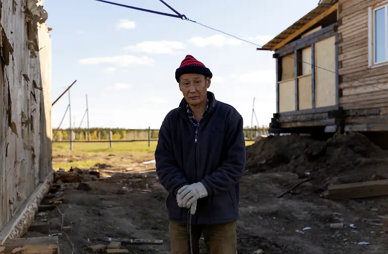 Yegor-Dyachkovsky-Land-verformt-sich