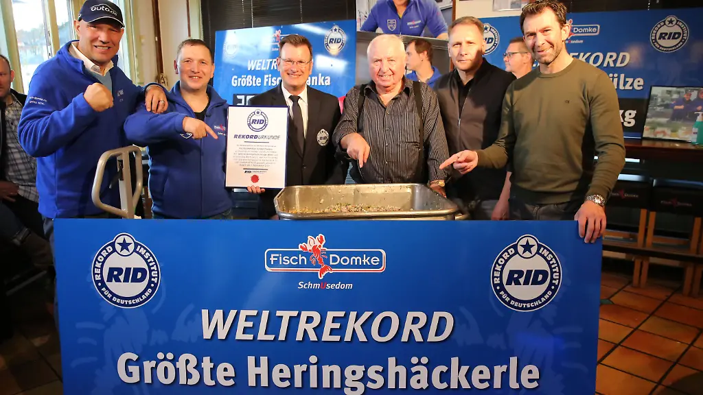 eee27d66b7e66b36bdb3b54b8ad51a80