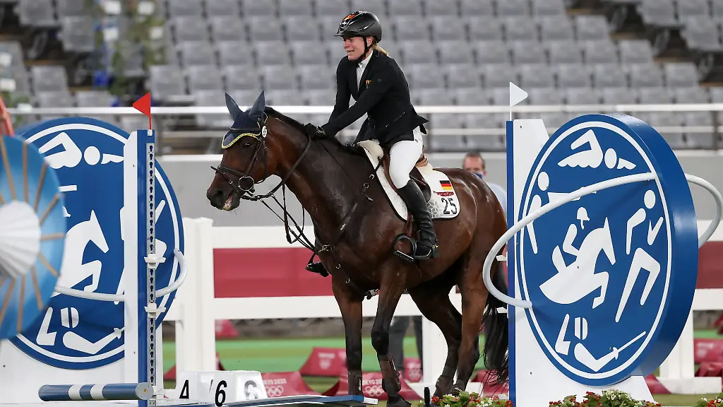 e73e84b7799932124f30962a5a149950