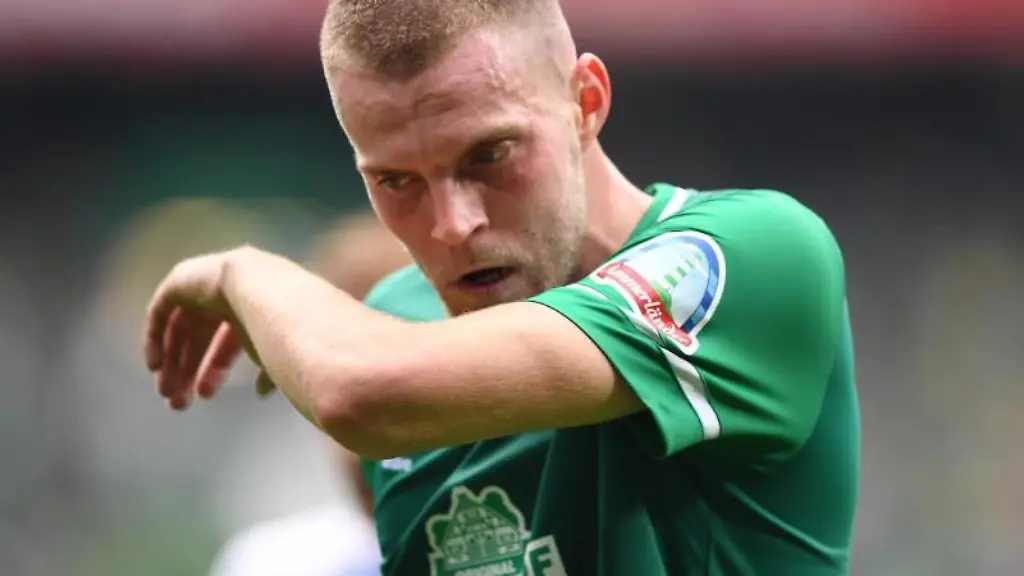 Werder-hofft-fuer-die-Partie-beim-1-FC-Nuernberg-auf-einen-Einsatz-von-Marvin-Ducksch