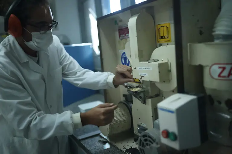 2021-10-26T125817Z-2051515001-RC274Q9E7O33-RTRMADP-3-CLIMATE-UN-SPAIN-DELTA