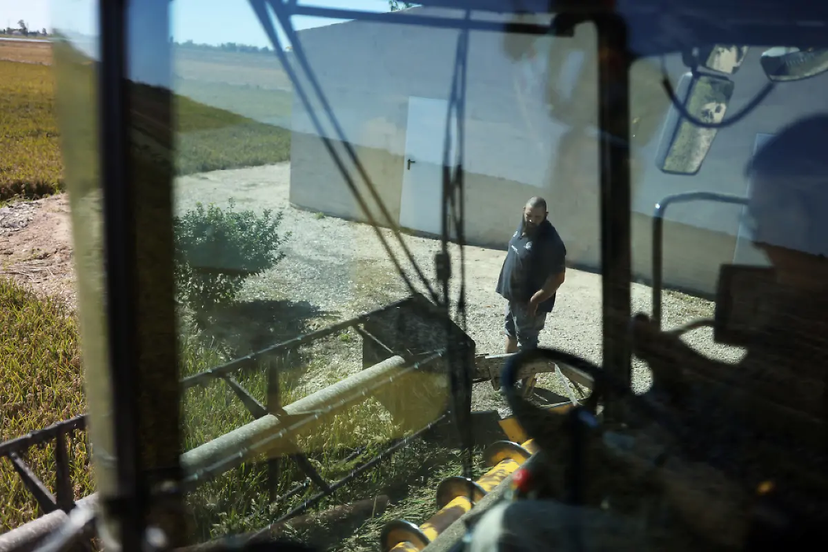 2021-10-26T125813Z-328625152-RC2M3Q9HXWTT-RTRMADP-3-CLIMATE-UN-SPAIN-DELTA