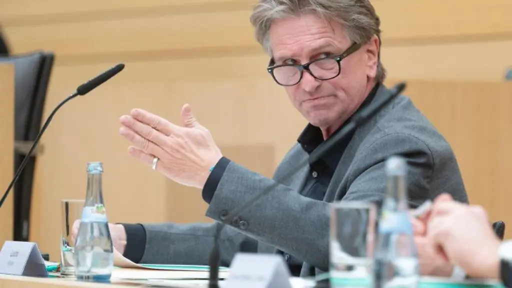 Sozialminister-Manfred-Lucha-Buendnis-90-Die-Gruenen