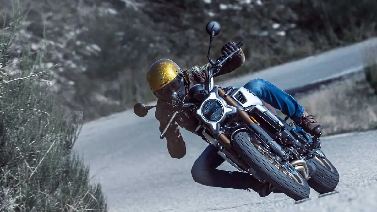 CFMoto-700-CL-X-2022-169Gallery-bfdadaed-1832537