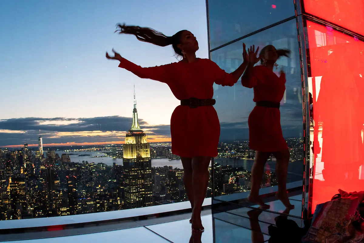 2021-10-19T014444Z-262369074-RC2ICQ96MCIX-RTRMADP-3-NEW-YORK-SUMMIT