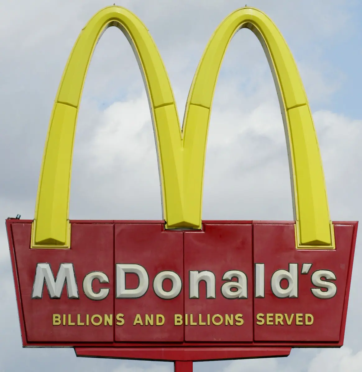 2003-01-22T000000Z-1287938394-RP3DRIMYFDAA-RTRMADP-3-MCDONALD-S