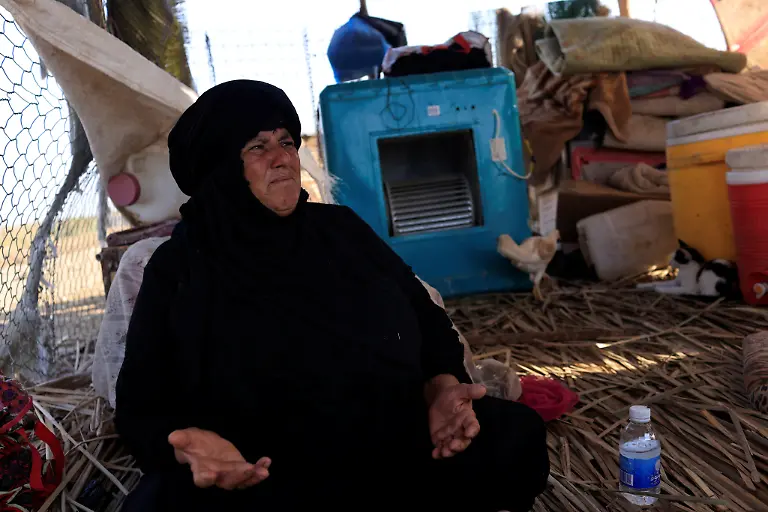 2021-10-14T070124Z-2047096222-RC2GCP9SQYHL-RTRMADP-3-CLIMATE-CHANGE-IRAQ-MARSHES