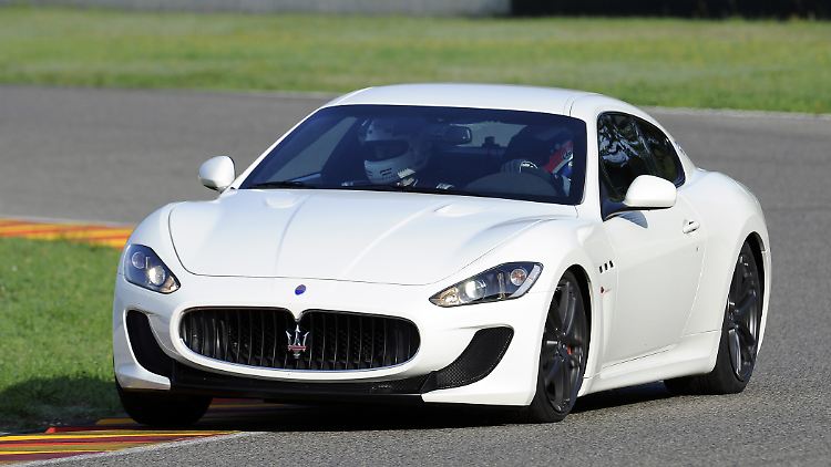 Top-Modell: Mit dem Maserati MC Stradale setzen die Italiener der GranTurismo-Baureihe die Krone auf.