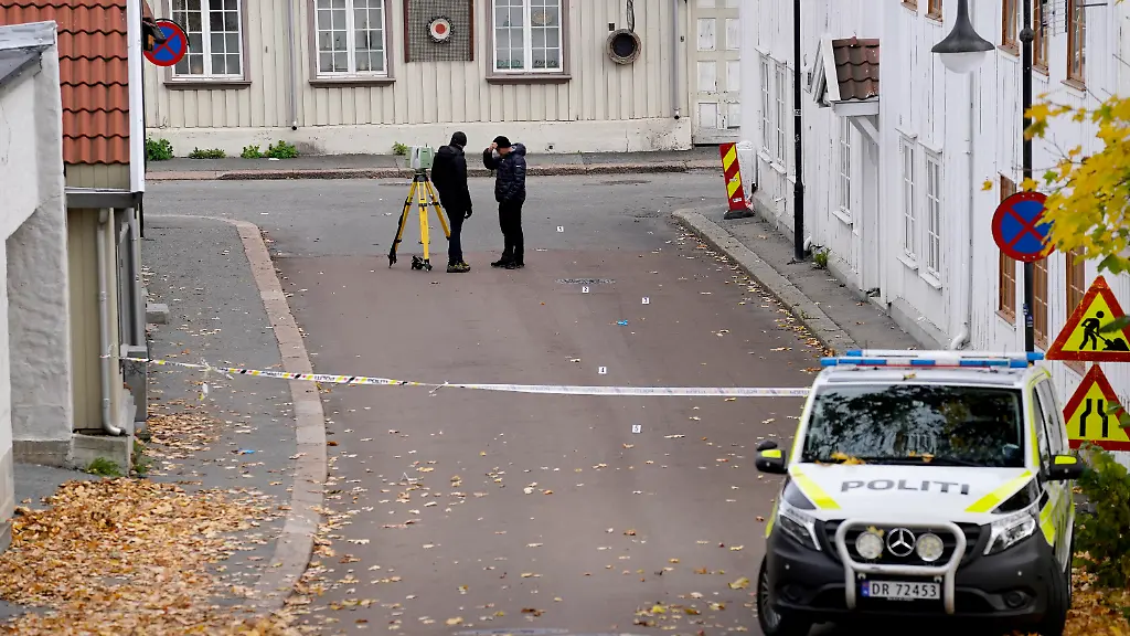 Der-Sicherheitsdienst-der-norwegischen-Polizei-stufte-die-Tat-zunaechst-als-Terrorhandlung-eingestuft-schwaechte-den-Verdacht-spaeter-aber-ab