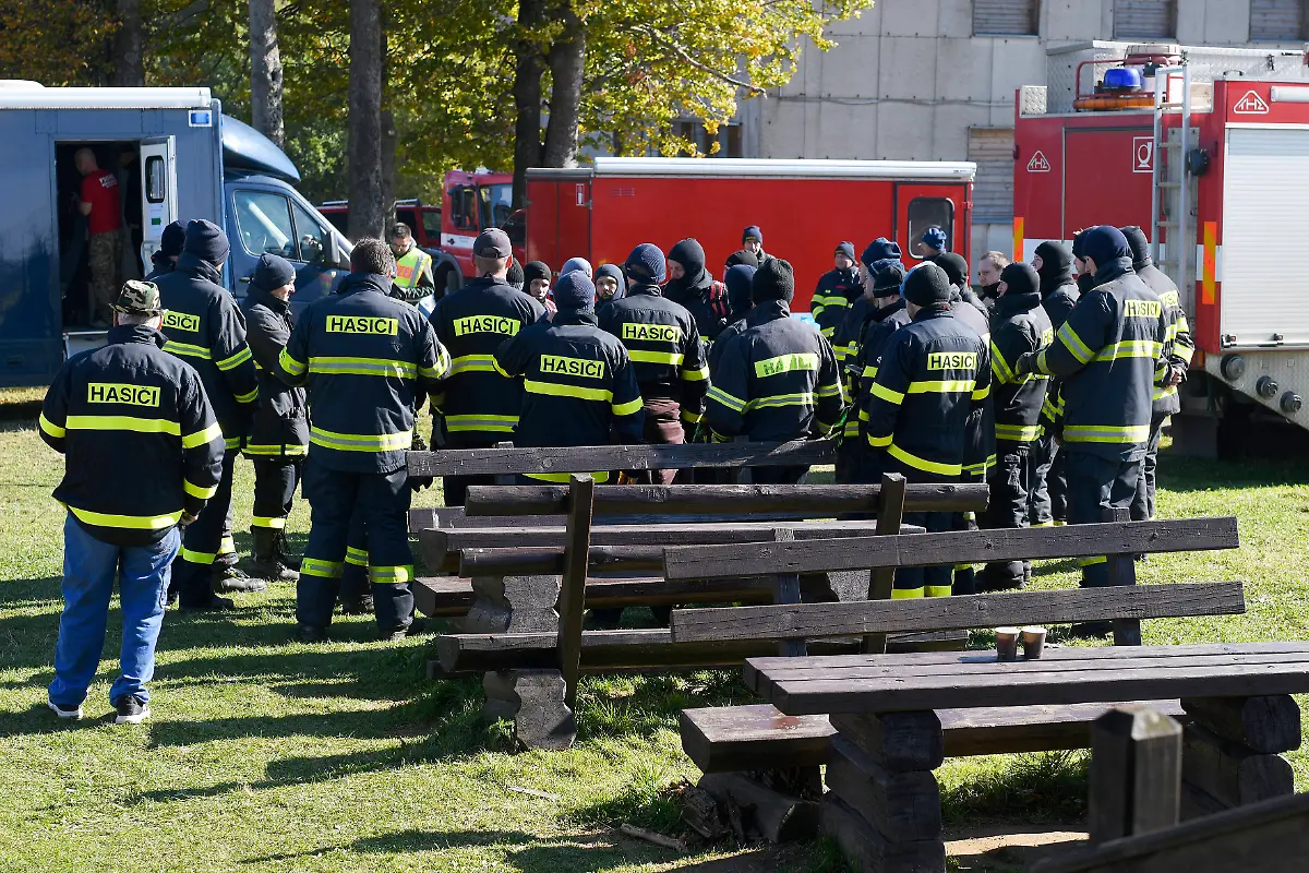 38b4345857e49d8b433497f572e0acc8